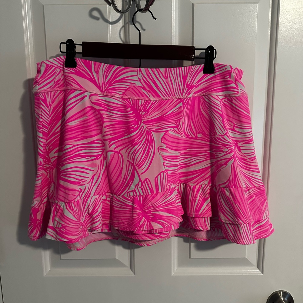 Lilly Pulitzer Pink and White Luxletic Skort